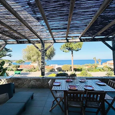 Libeccio 41 アパート